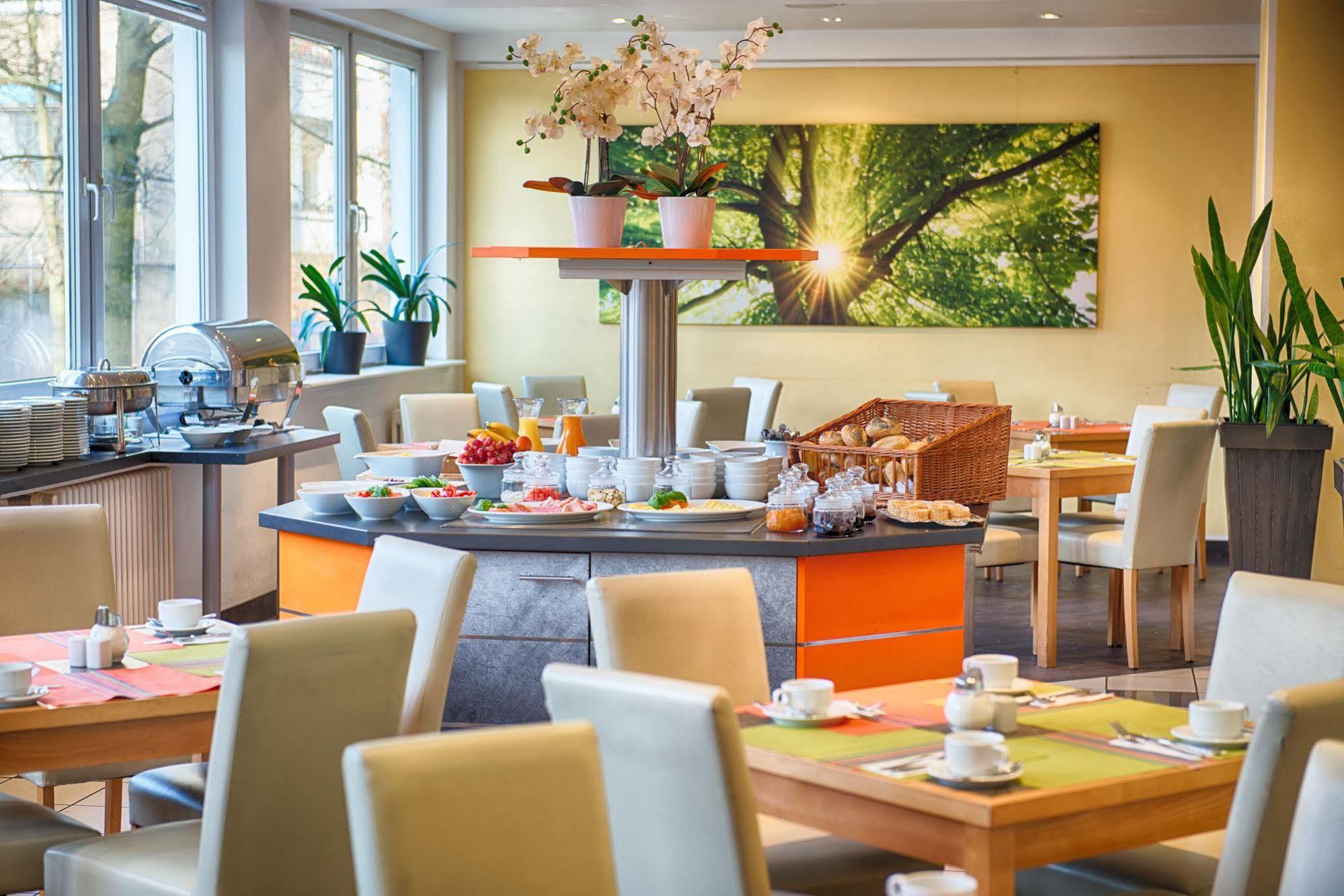 Enjoy Hostel Berlin City West Екстер'єр фото